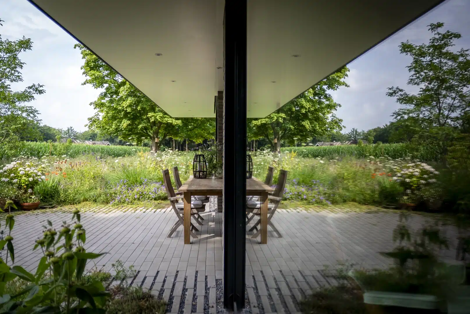 Vrijstaande nieuwbouw woning in Gorssel in verbinding met landschap